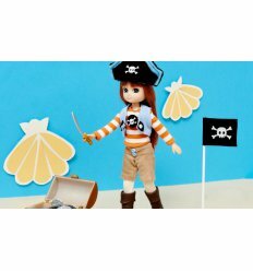 Кукла 18 см Королева Пиратов