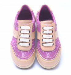 Кроссовки Louis Vuitton розового цвета