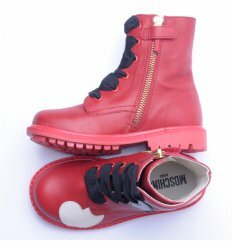 Ботинки Moschino красного цвета