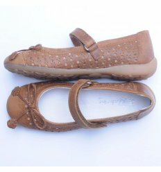 Туфлі Naturino коричневого кольору